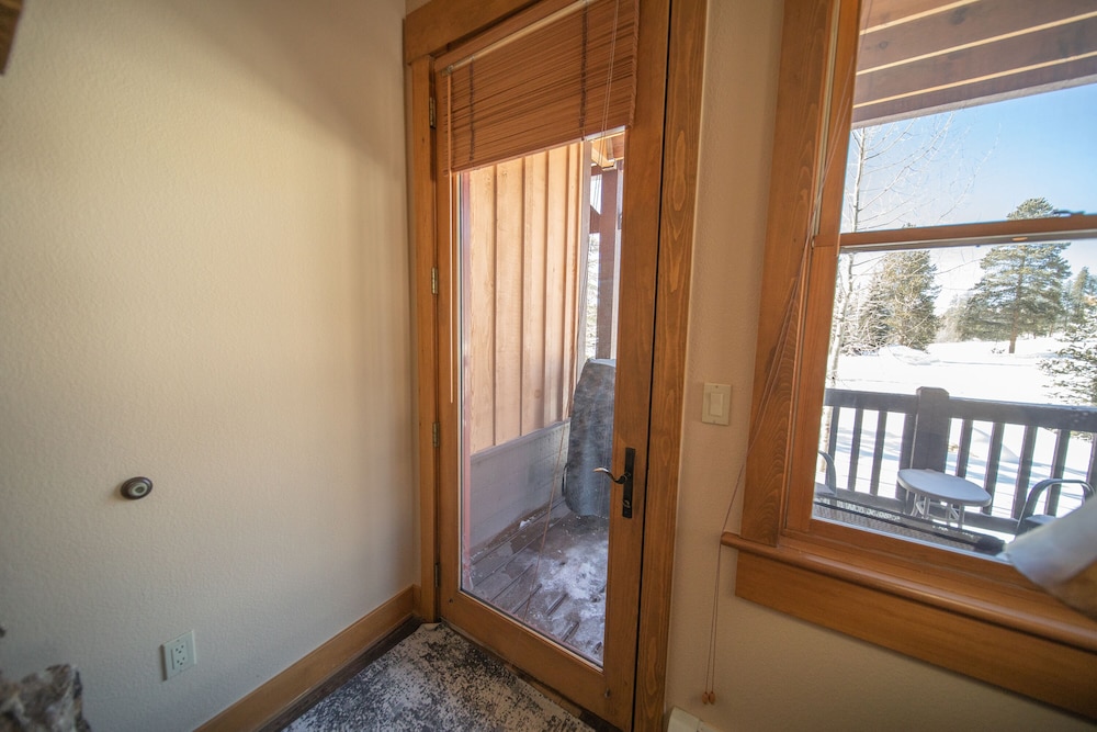 Elk Run Villas 9574