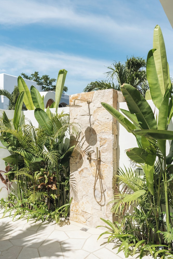 Villa Eraya by Alfred in Bali
