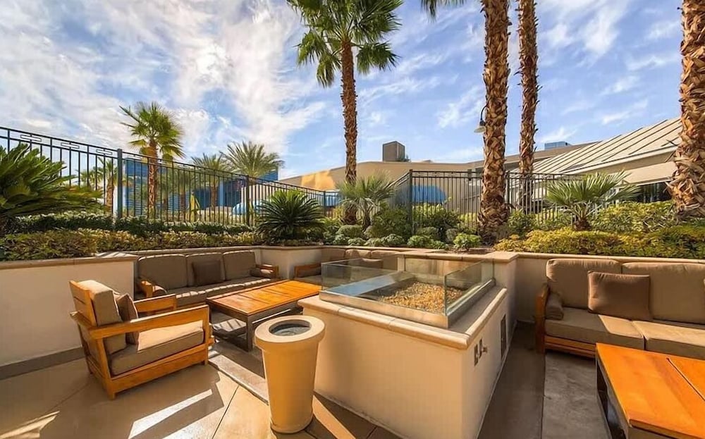 Signature MGM