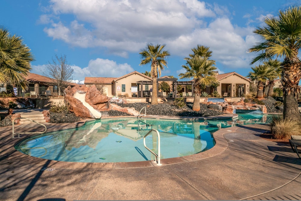 Paradise Village 3 - Grand View Estates