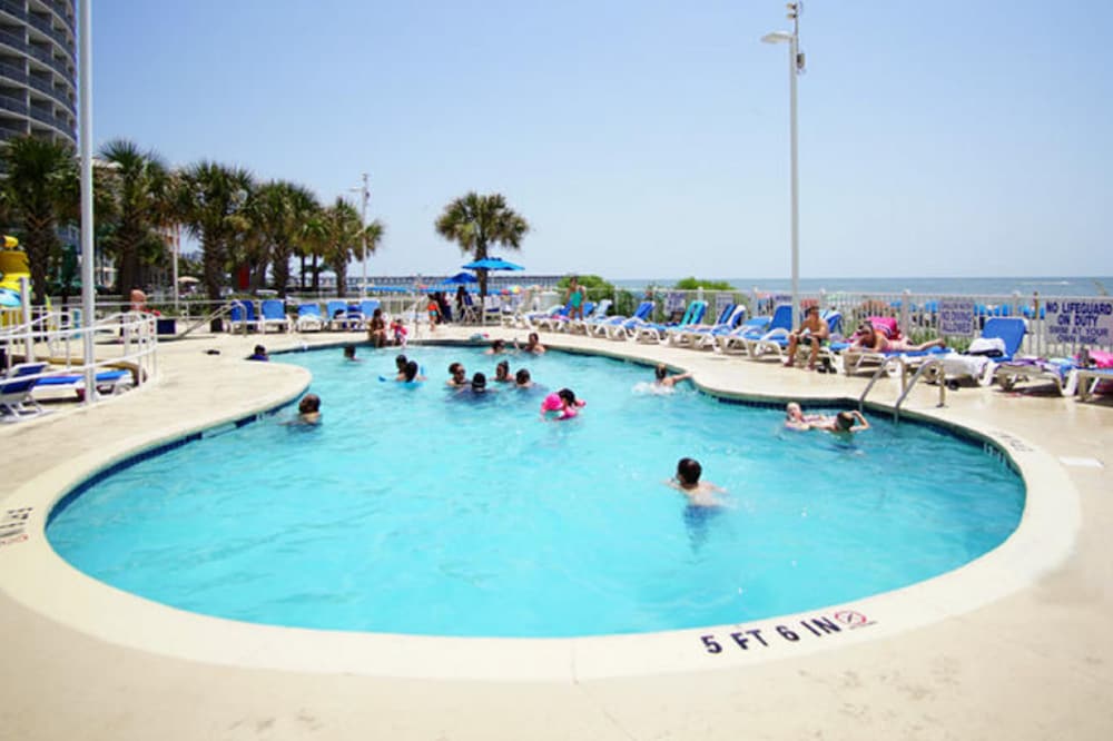 Units at Sandy Beach Resort by Elliott Beach Rentals