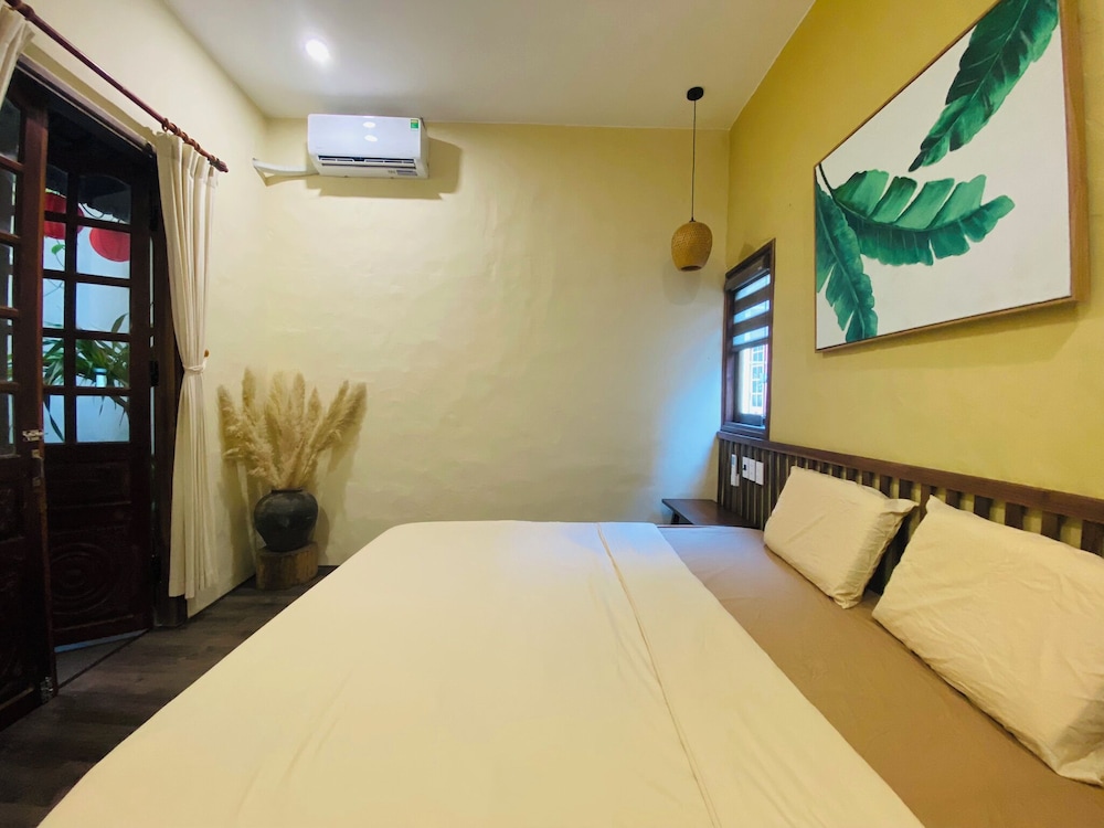 PIA homestay - Tours & Motorbike rentals