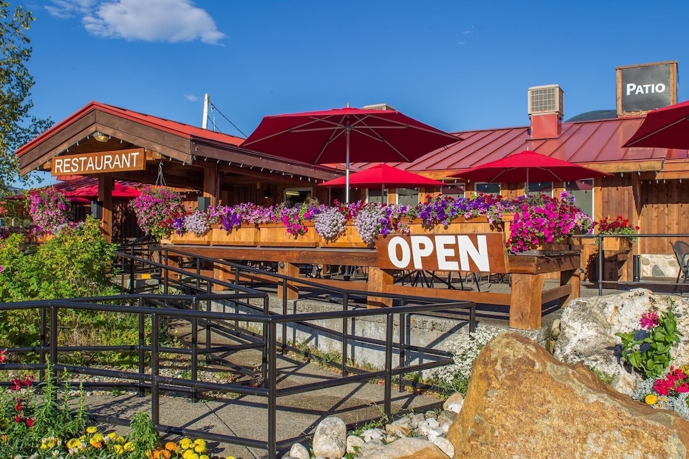 Blue River Motel