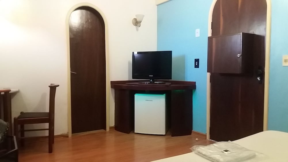 Motel dos Arcos