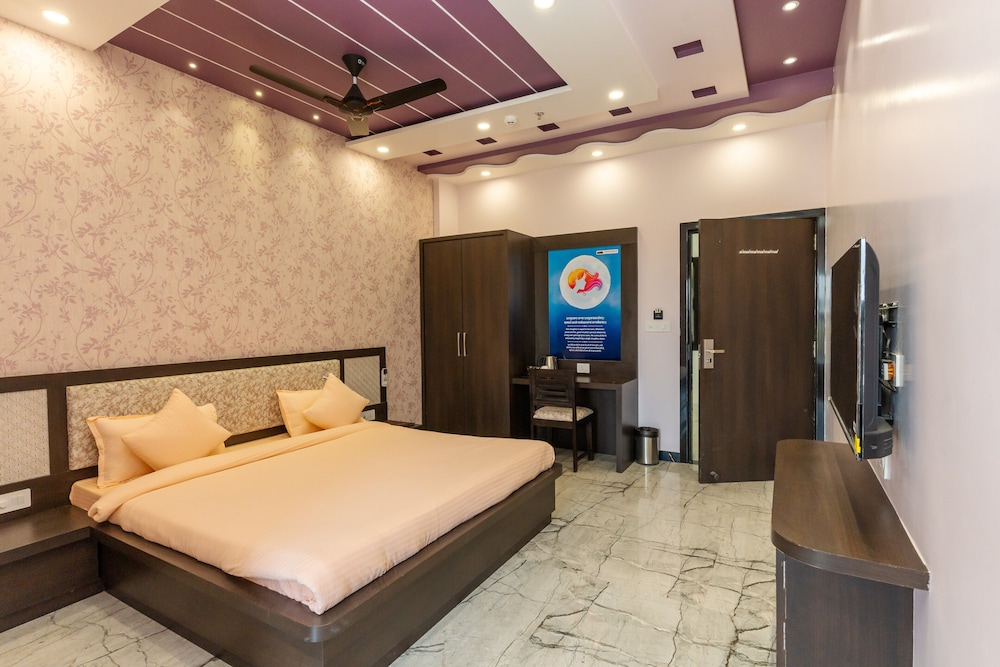 Bikaner Vacations - Dharti Dhora Ri - A Sand Dune Resort - Property Image 2