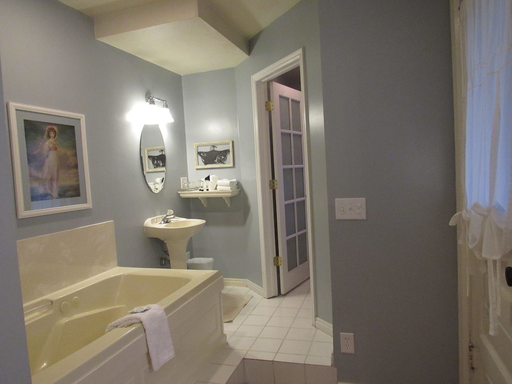 The Riter Mansion