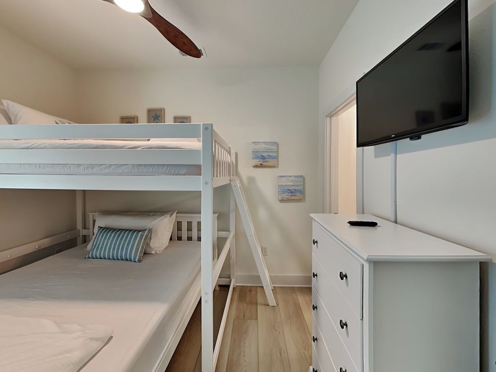 Yacht Harbor House by Southern Vacation Rentals