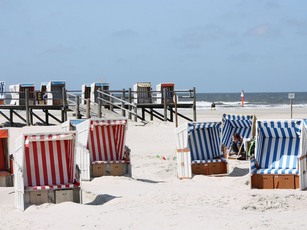 Semi-detached House for 6, St. Peter-ording
