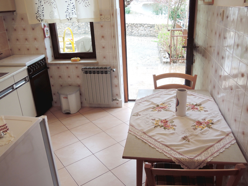 Apartment and Studio Demy view 5