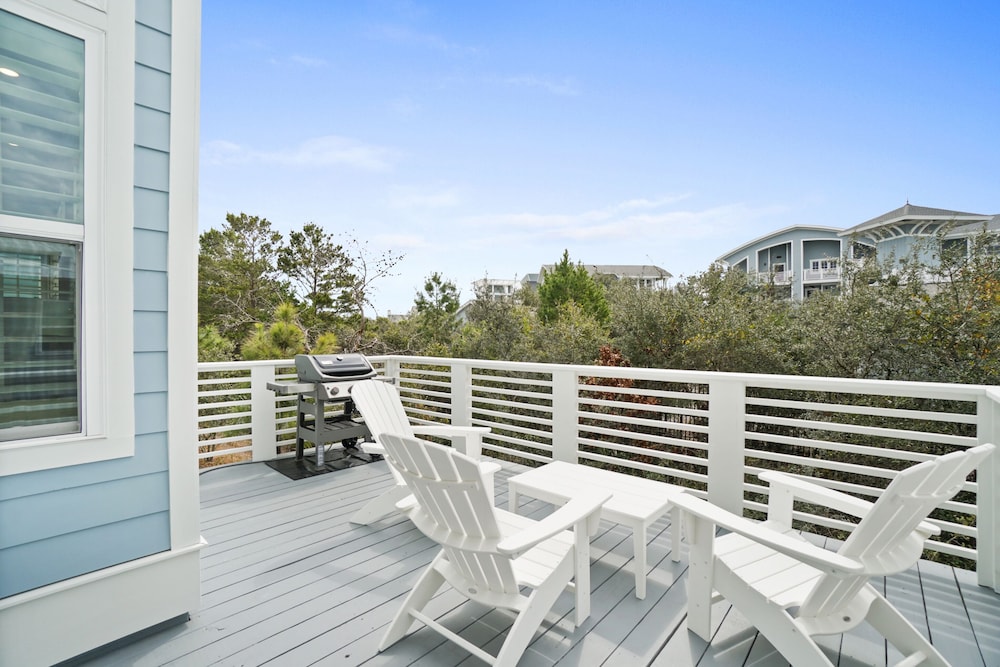Prominence on 30A by Panhandle Getaways