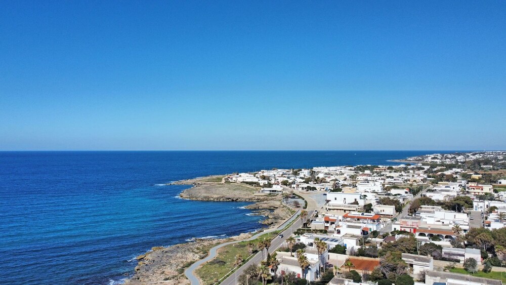 Villetta Charme 2 in Capilungo 5 Guests by the sea
