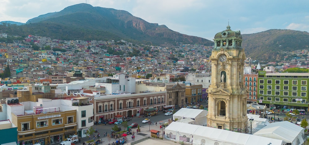 Pachuca Vacations - Capitalino Hotel y Plaza - Property Image 2