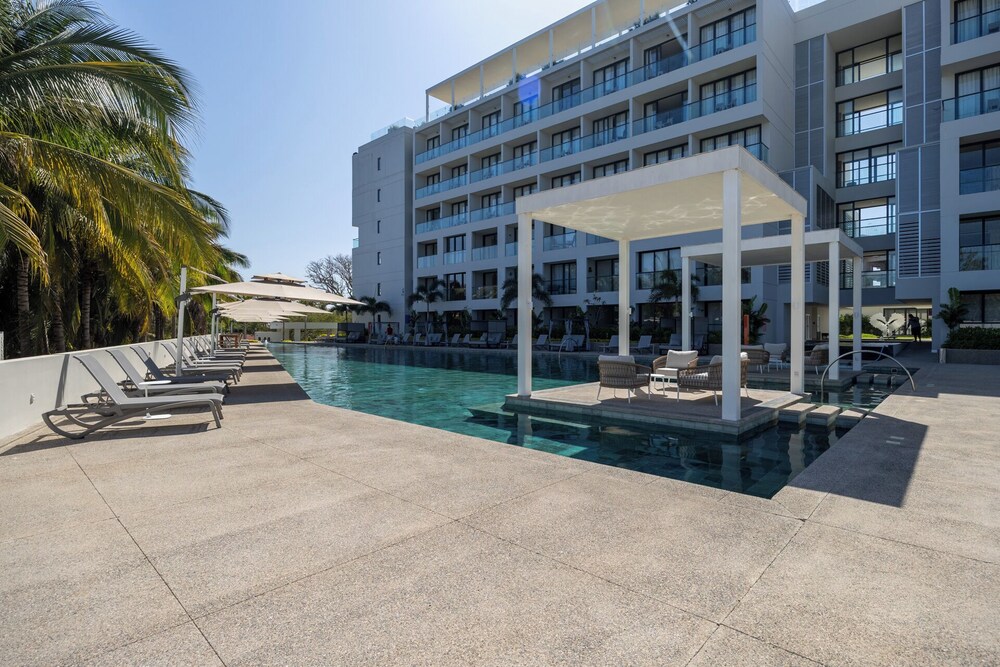 MIO Residences MIO Residences 306 Ab-2br