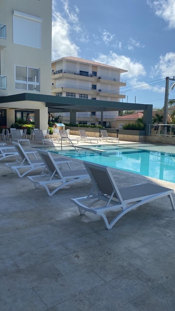 Kendasol JuanDolio 1Br 2Bds 4Px WiFi view 2