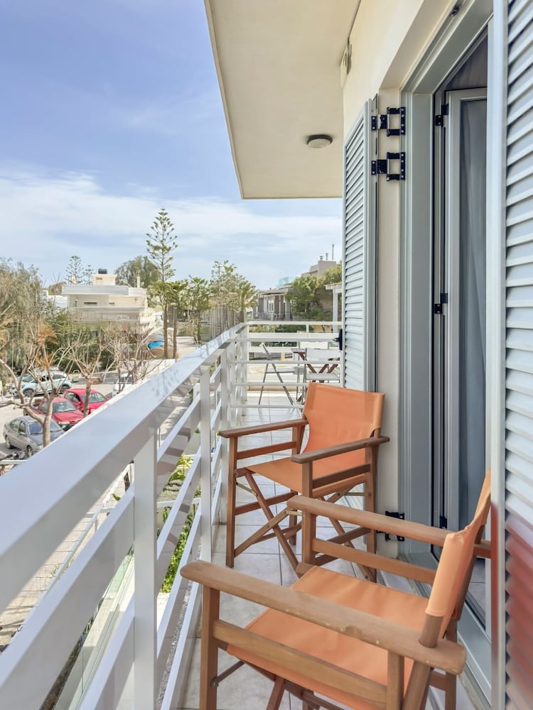 Alisahni Home 1
