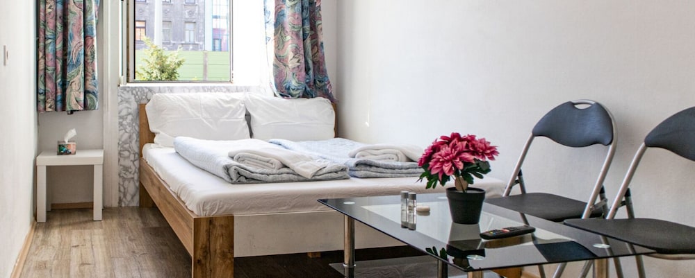 Comfortable 3BR Danube & Millenium Tower