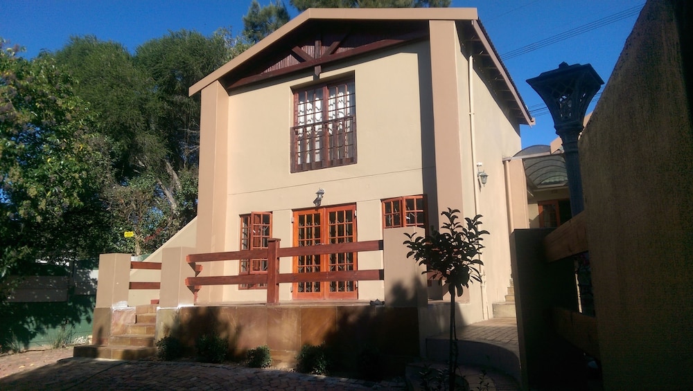 Paulshof Guesthouse