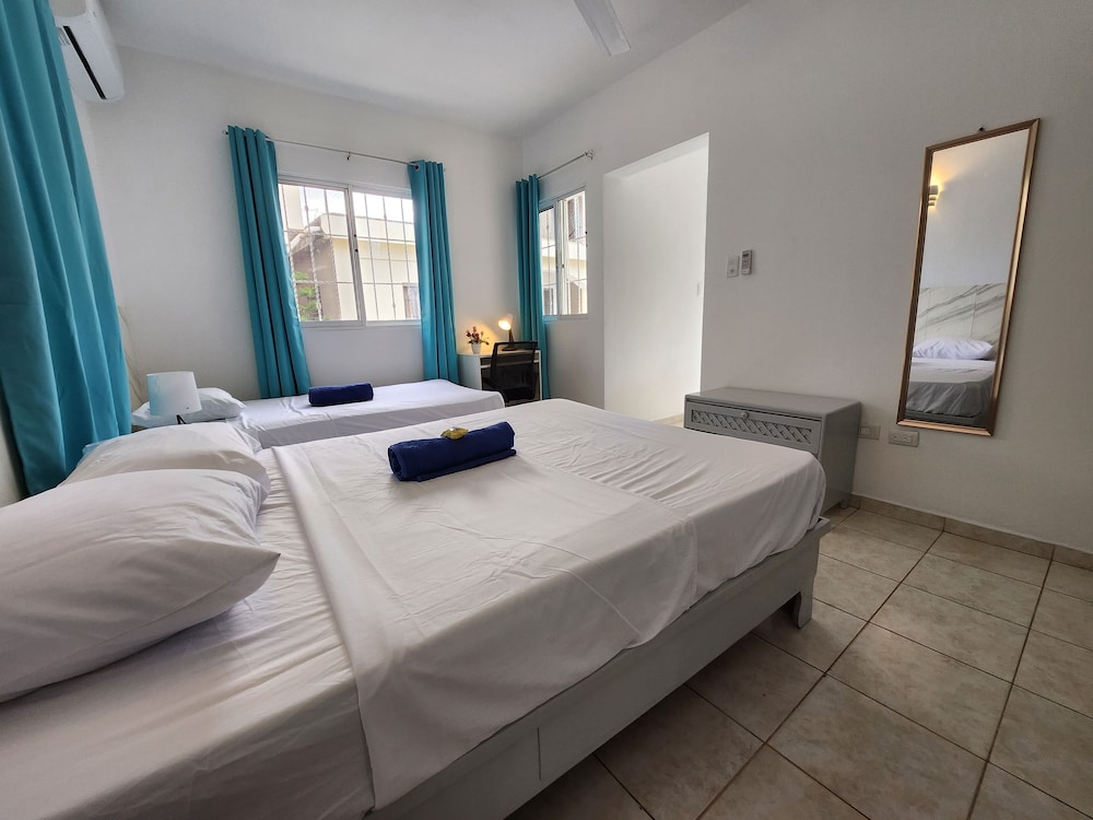 Digital Nomads & Adventurers, Caribbean Living Awaits