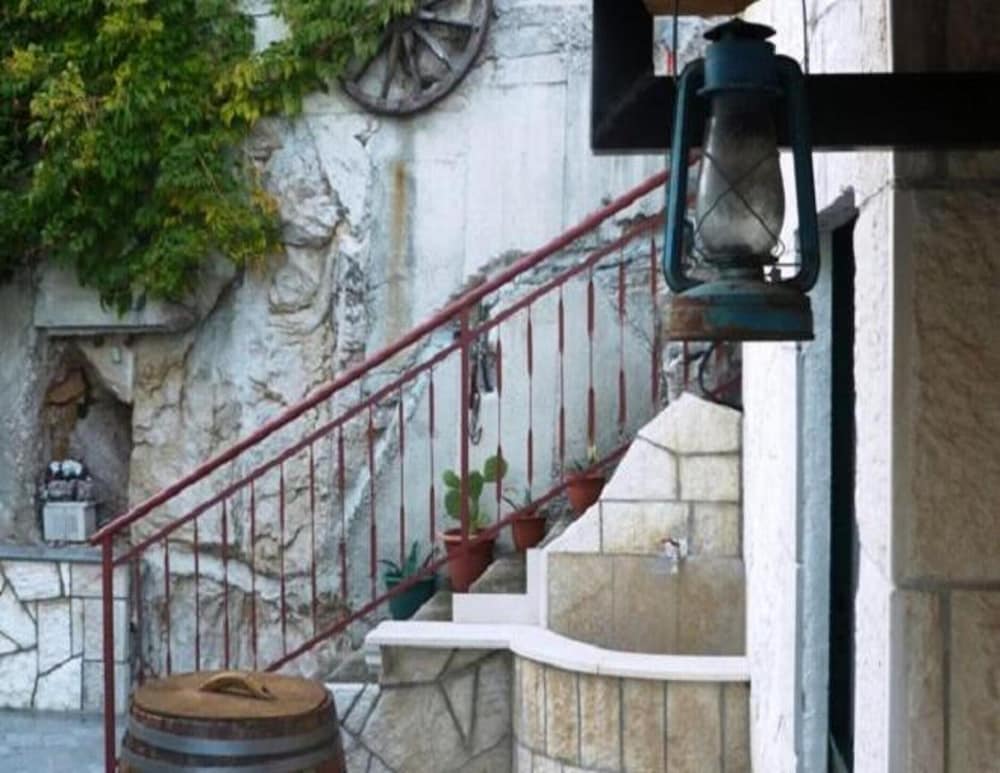 Nice Apartment With Balcony