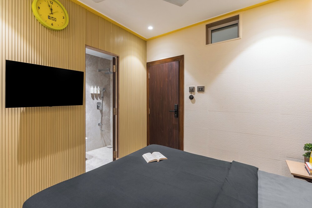 The Hosteller Mumbai, International Airport