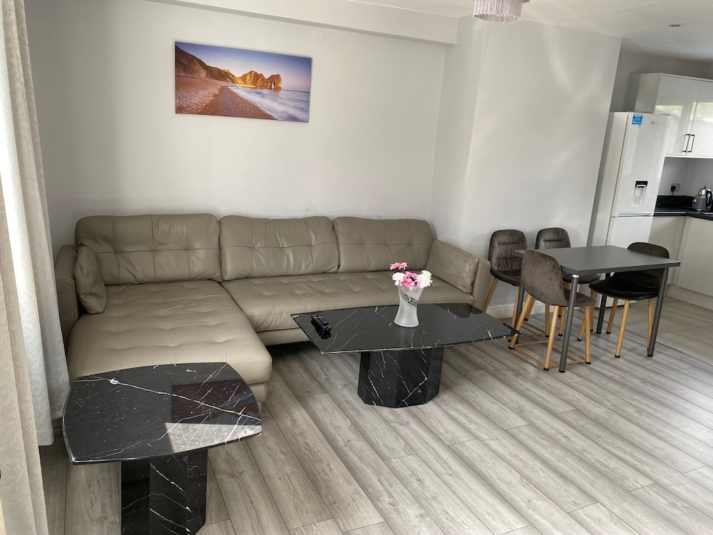 3 Bedrooms Cozy House - Loughborough