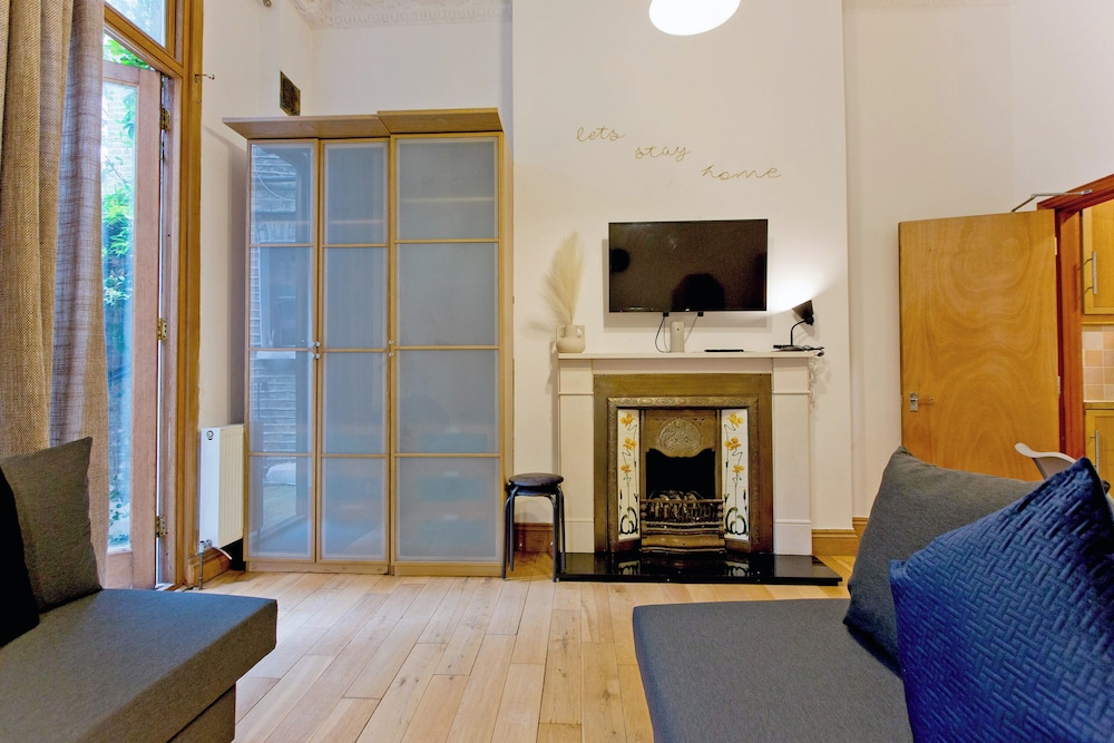 Imperial Earls Court Apartments