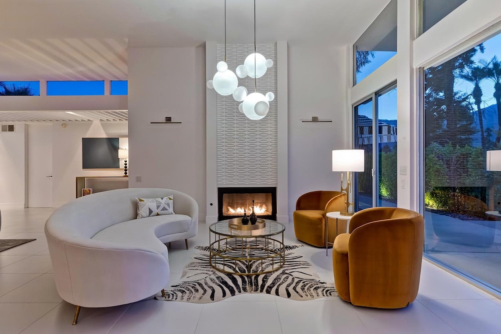 Indian Canyon Oasis in Palm Springs