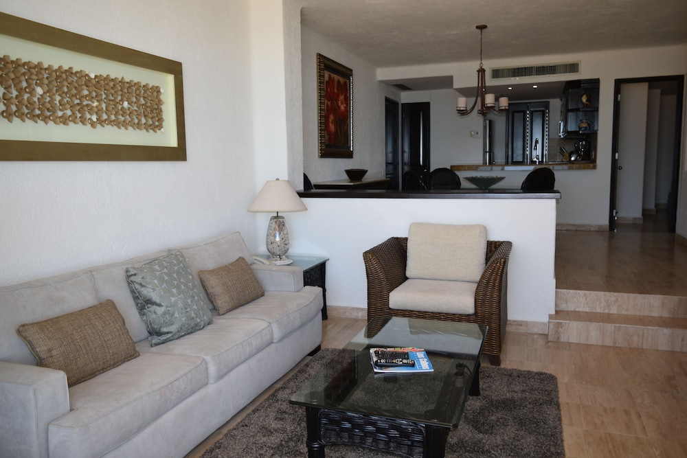 Casa del Mar Condos