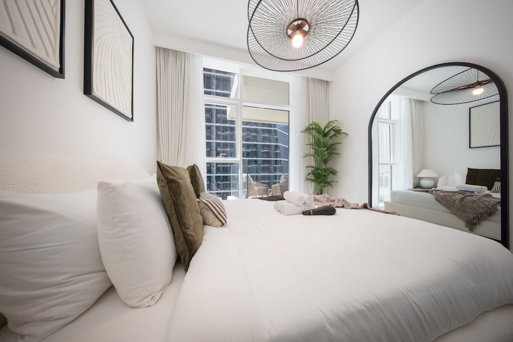 Extravagant 2 Bedroom in Urban Oasis Perfect for 6