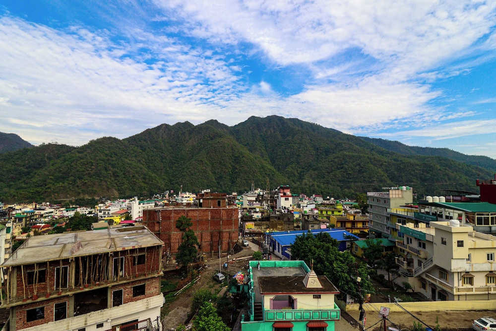 Manzil Hostel