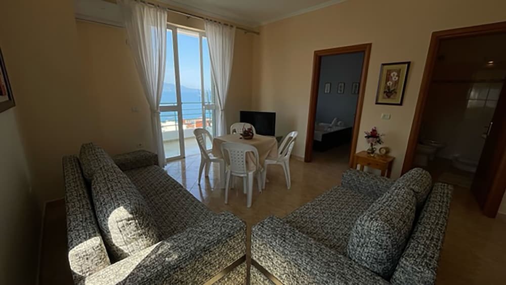 ERAL Apart-Hotel