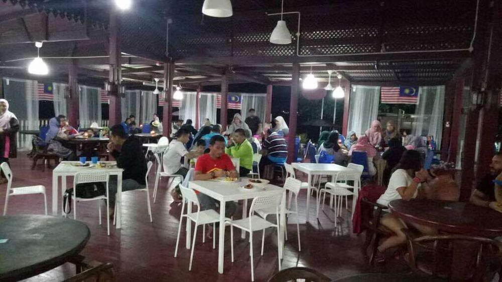 Kapas Island Resort