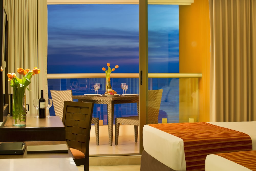 Puerto Vallarta Vacations - Sunset Plaza Beach Resort  Spa Pto Vallarta All Inclusive - Property Image 35