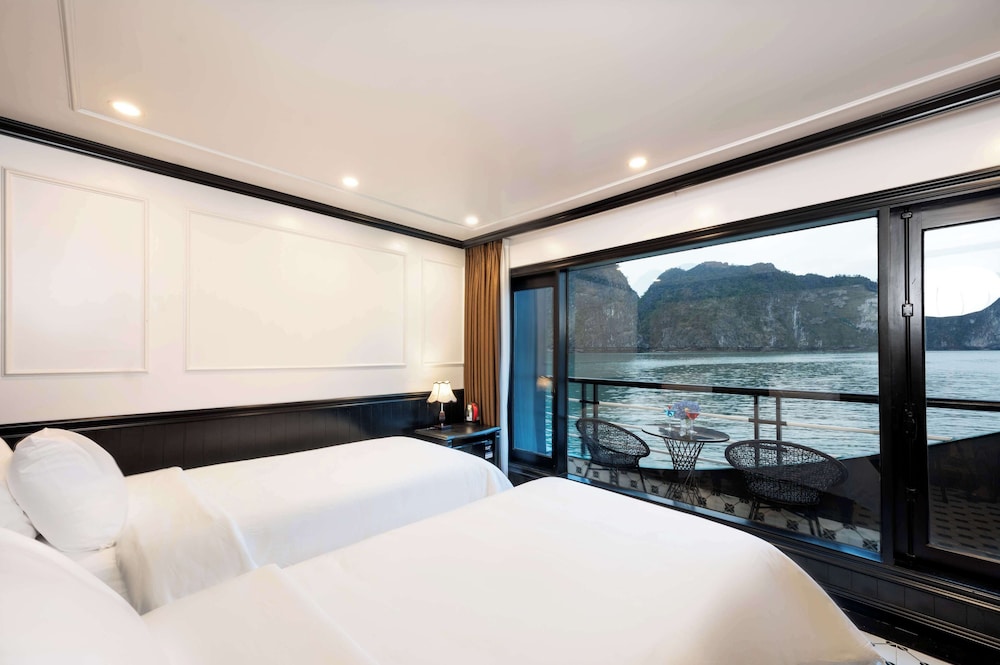 Dragon Premium Cruise