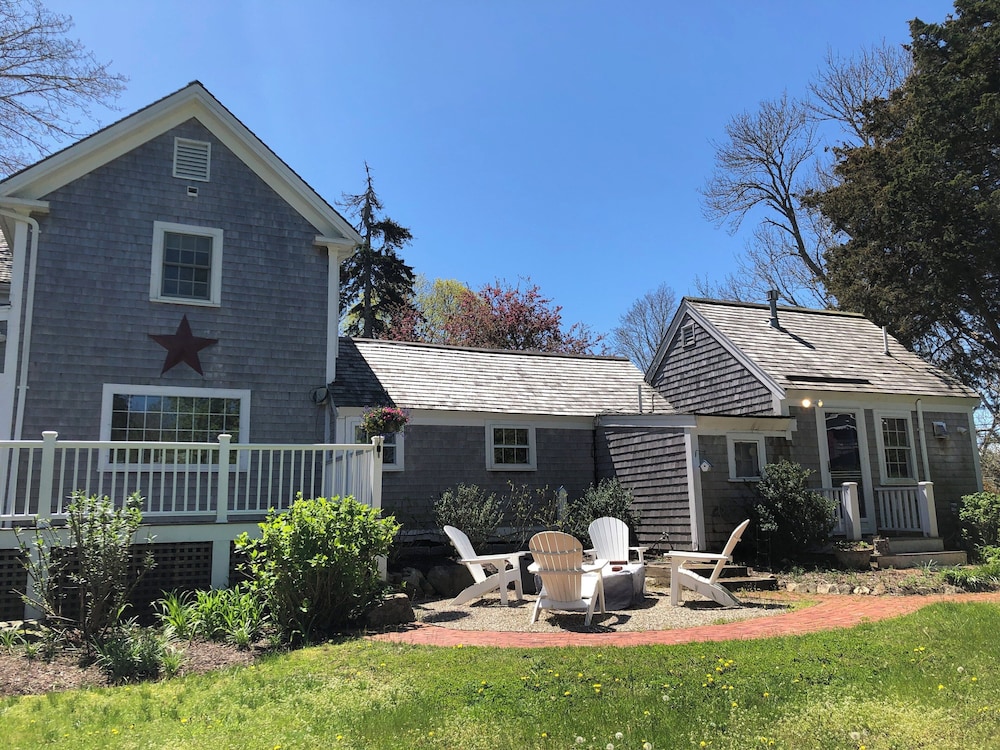 Sea Meadow Inn