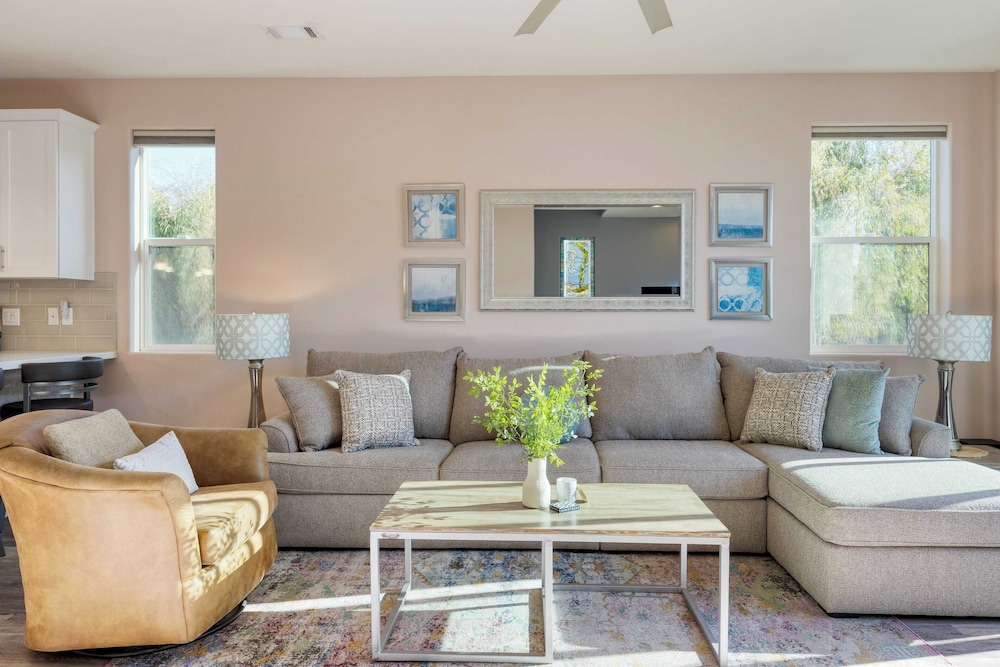 Casa do Sol by Avantstay Rooftop Deck w/ Ocean Views 2 Blocks to Beach!