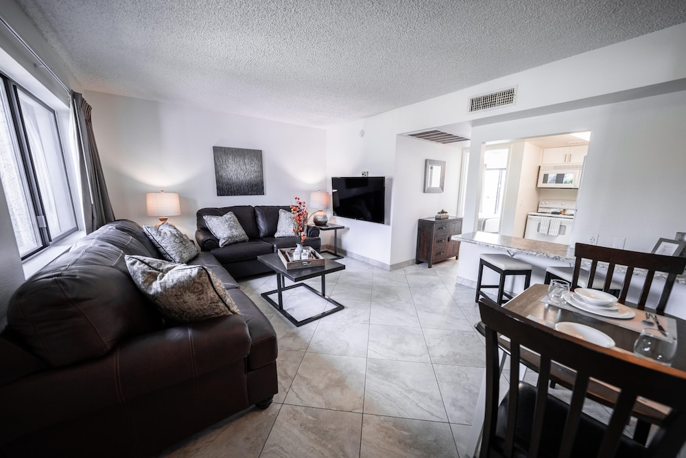 239-Fully Furnished with WiFi by RedAwning view 3