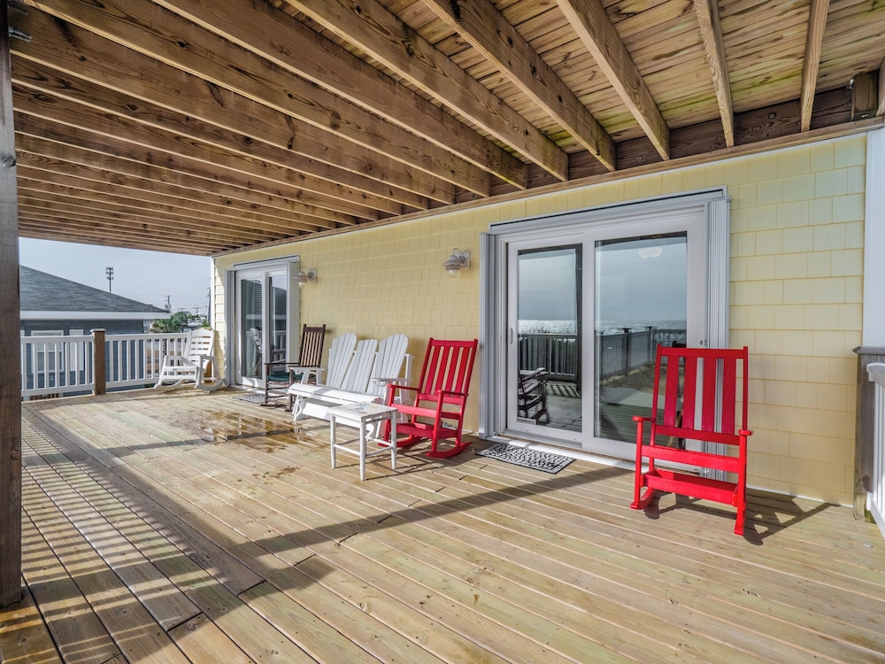 C-Maid by Topsail Realty