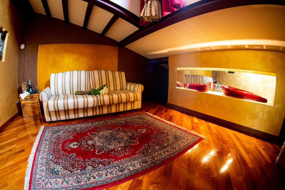 Ca' Dell'Arte Suite