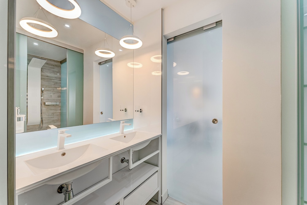 BAL Apartments - Adults Only