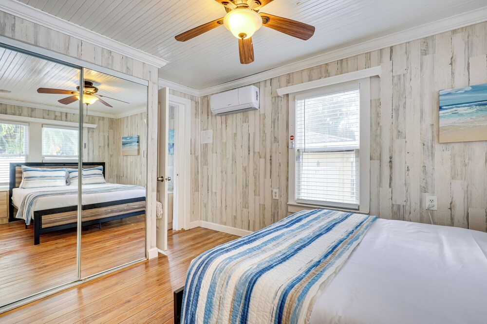 Shared Pool & Backyard: Small & Cozy Guest House