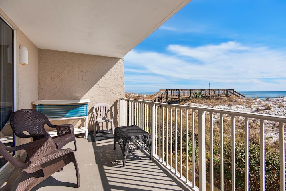 Starboard Village 411