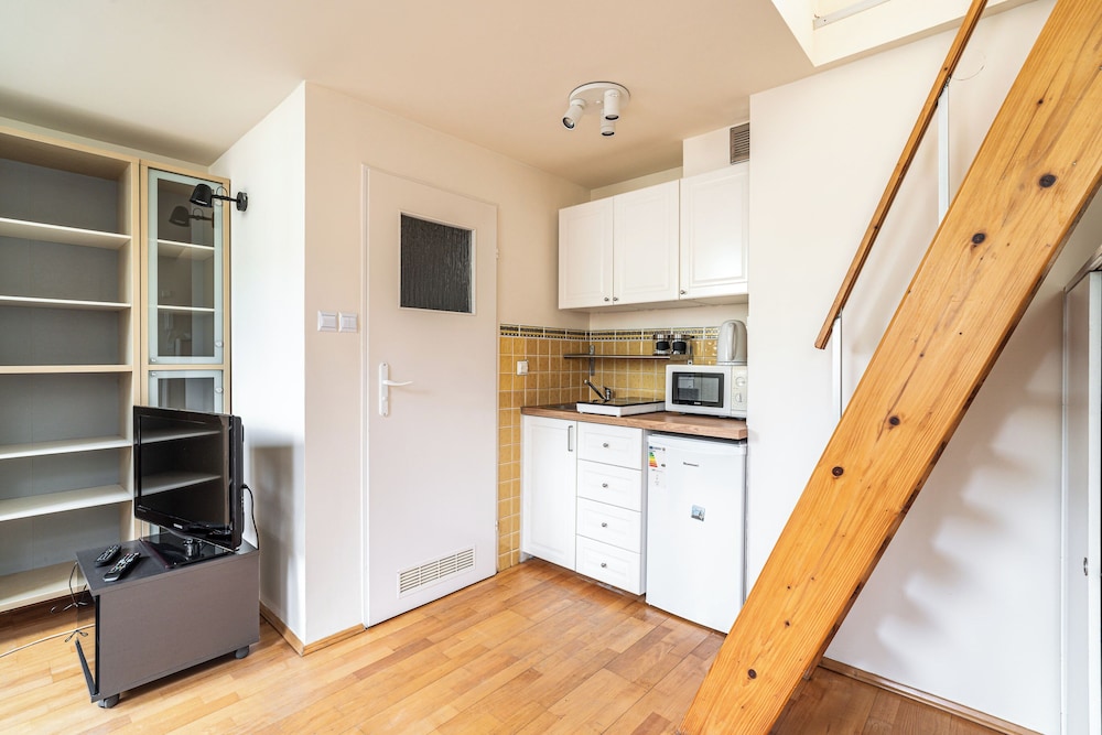 RentPlanet - Apartament Garbarska