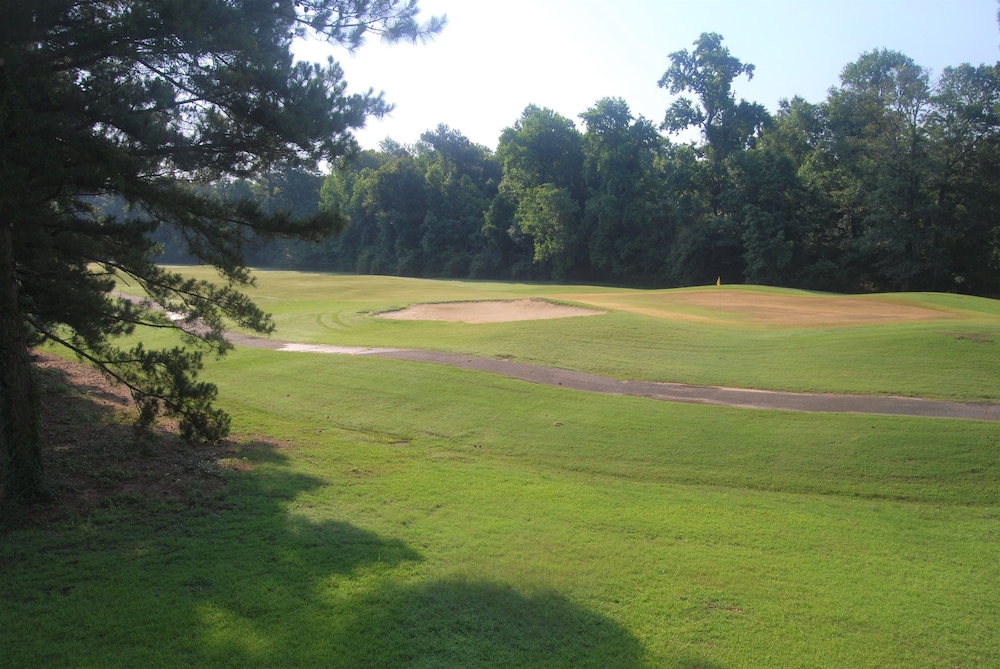 Fairways At Riveroaks 23d 3 Bedroom Condo by RedAwning