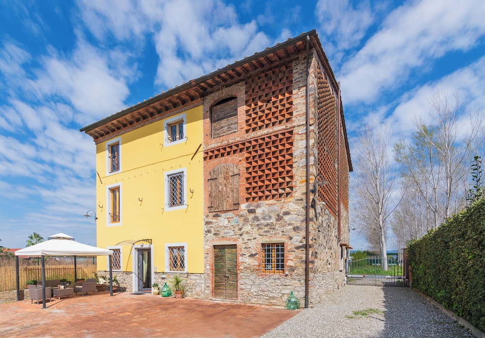 B&B Toringo