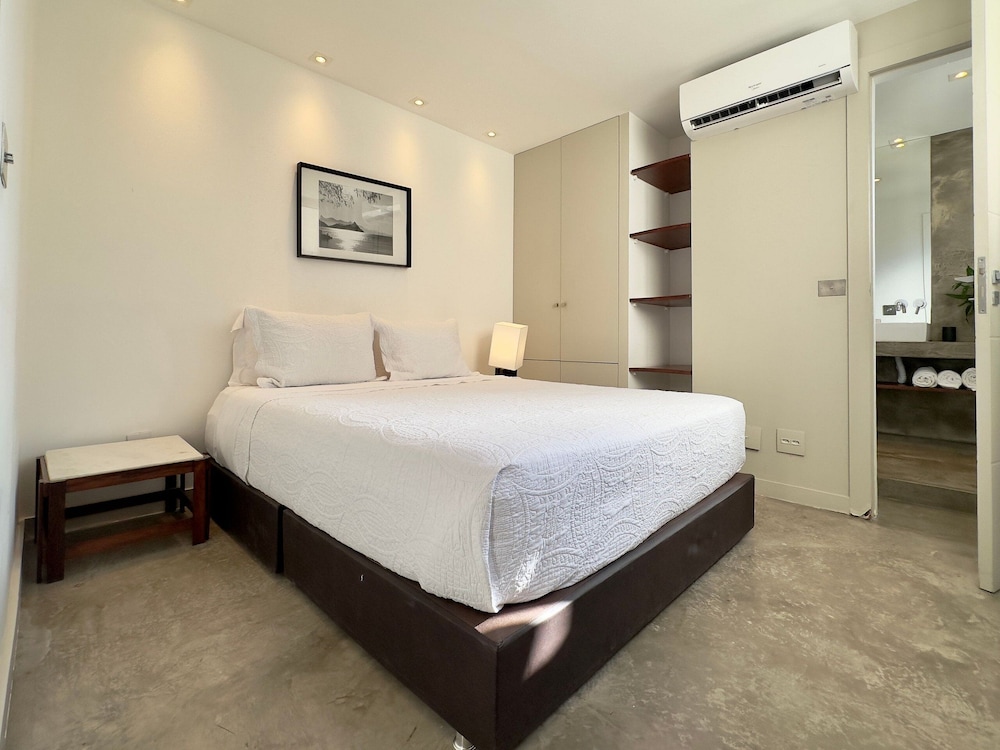 WhereInRio 4 suites luxury penthouse Ipanema