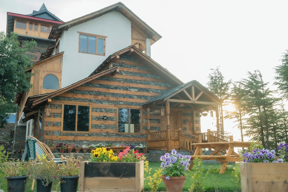 Khaas Villa at Theog, Shimla
