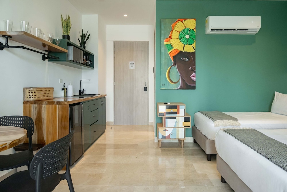 w Enchanting Loft w Balcony in Bocagrande