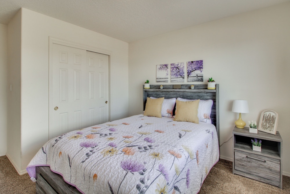 Explore ABQ & Rancho Rio: Family Home w/ Patios!
