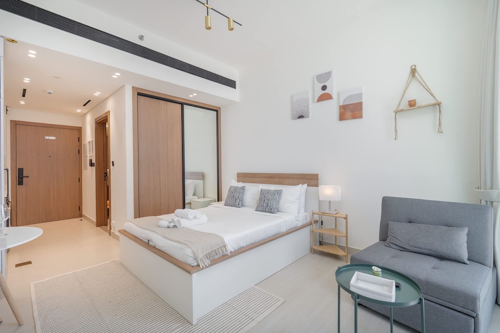 A Superb and Amazing Studio in Binghatti Lavender With Balcony